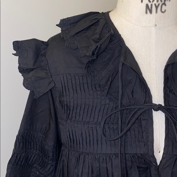 Victorian Blouse - Picture 2 of 6